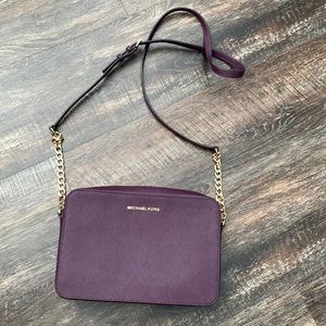 Micheal Kors Jetset Crossbody